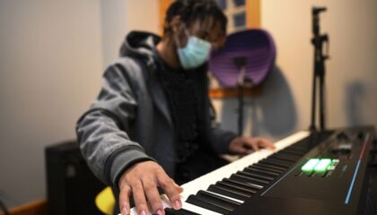 Called the Community Impact Hub, this initiative will create up to 12 new Teen Tech Centers in the LA area by 2023.